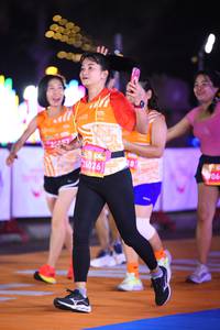 BIB: 26026
                            <button type="button" onclick="openModal(23223406)" class="btn btn-primary btn-sm float-right btn-popup" data-toggle="modal" data-target=".modal-high-quality">
                        <i class="fas fa-shopping-cart"></i> Add to Cart
                    </button>
                                            <button type="button" onclick="isThisMe(23223406, true)" class="btn btn-success btn-sm float-right btn-popup btn-isme hidden" data-toggle="tooltip" data-placement="bottom" title="นี่คือรูปของคุณใช่ไหม คลิกที่นี่เพื่อเอาเข้าอัลบั้ม">
                        <i class="fas fa-plus"></i> Add to album
                    </button>
                    <button type="button" onclick="isThisMe(23223406, false)" class="btn btn-warning btn-sm float-right btn-popup btn-isnotme hidden">
                        <i class="fas fa-ban"></i> Remove from album
                    </button>
